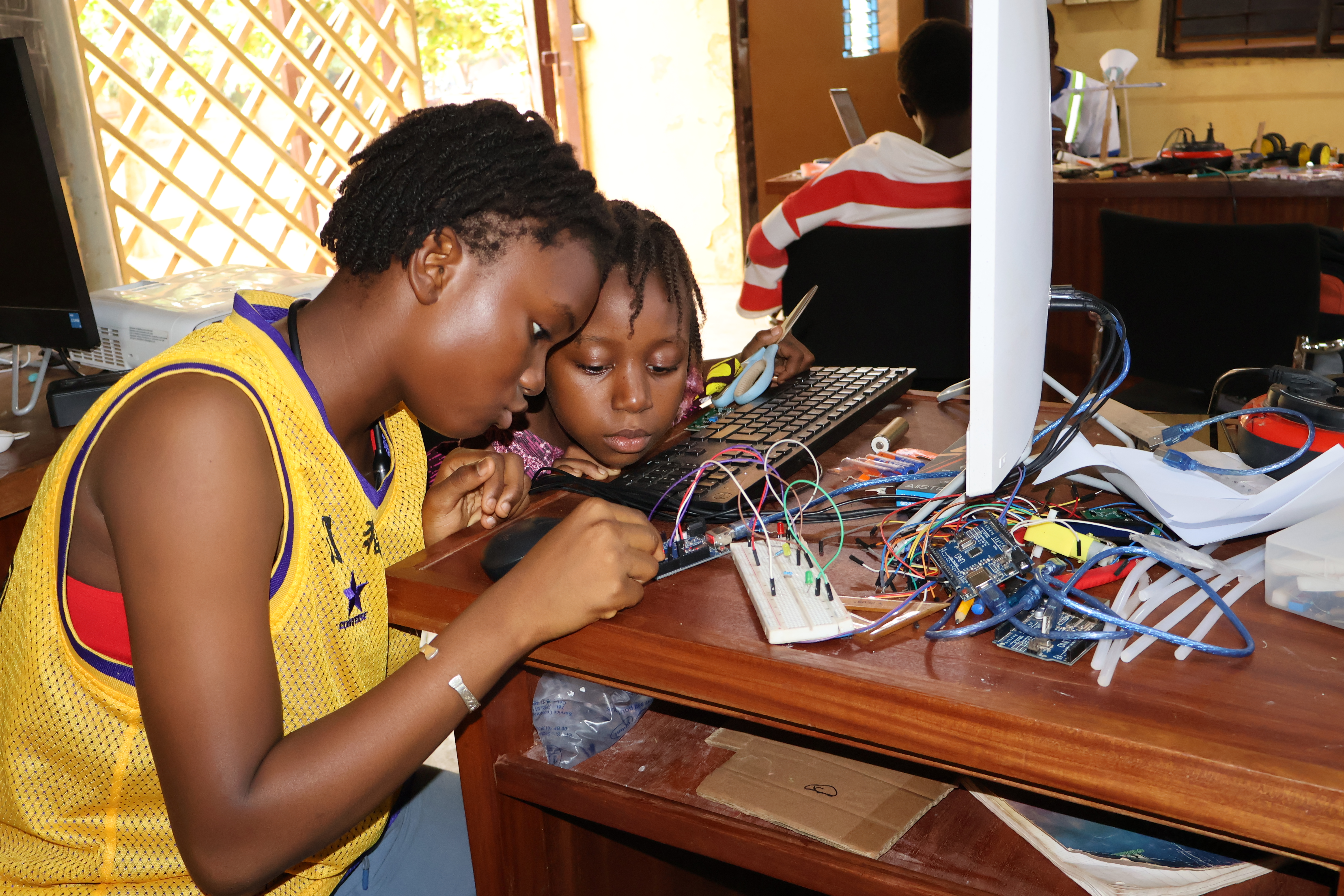 Camp Vacances Robotique 2026 : SOS Villages d’Enfants Burkina Faso prépare les innovateurs de demain