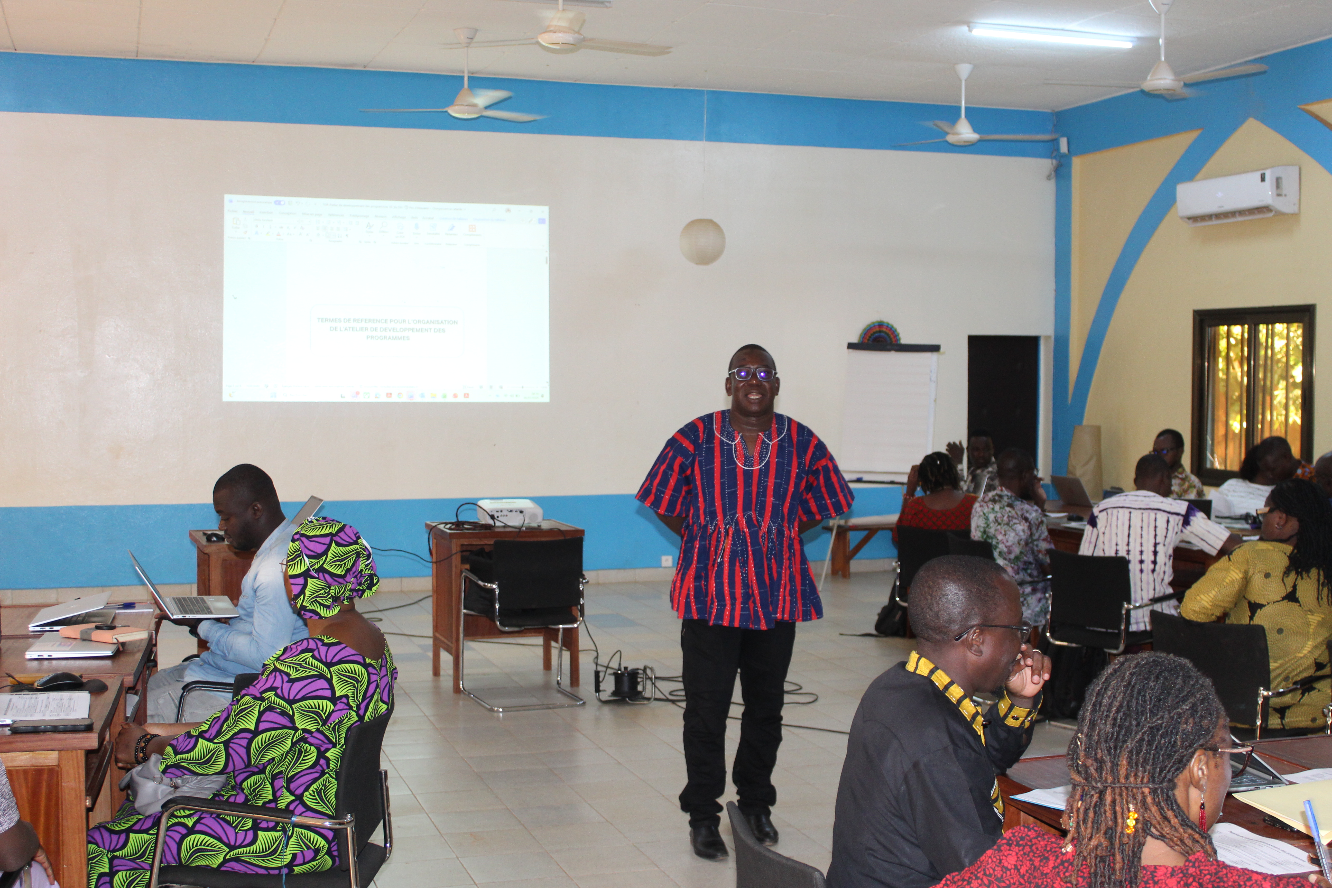 SOS Villages d'Enfants Burkina Faso renforce ses programmes à travers un atelier national