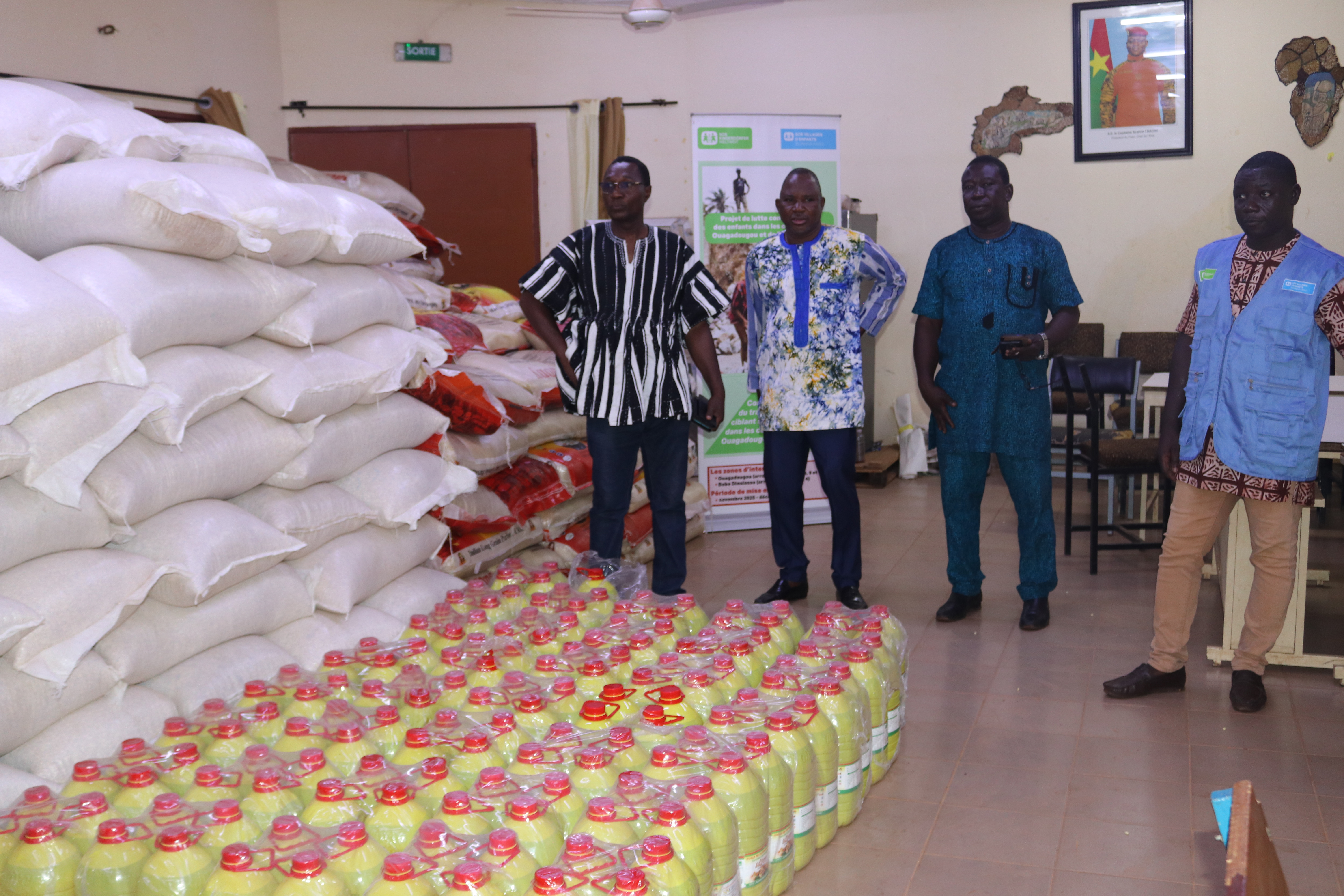 SOS Villages d'Enfants Burkina Faso apporte une assistance alimentaire à 250 ménages pour prévenir les pires formes de travail des enfants